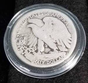 1917 WALKING LIBERTY HALF DOLLAR IN AIRTITE