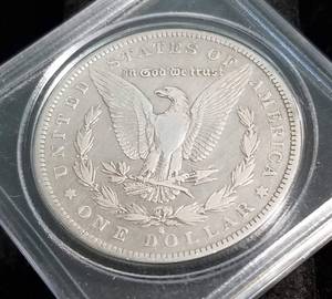 1882-S MORGAN SILVER DOLLAR