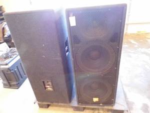 Pair of JBL Speakers