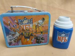 lot 36 image: Vintage Metal Lunchbox