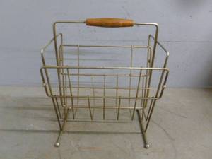 lot 53 image: Vintage Magazine Rack