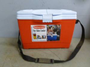 lot 70 image: Cooler