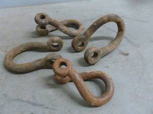 lot 85 image: Implement Clevis