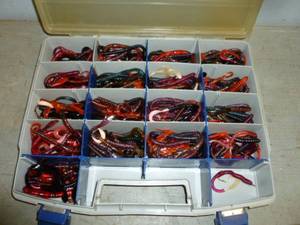 lot 87 image: Tackle Box