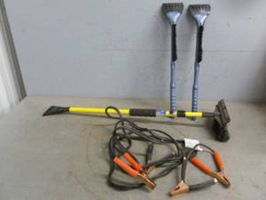 lot 91 image: Winter Car Kit