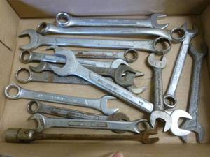 lot 198 image: Tools