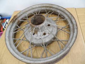 Antique Car Rim 20