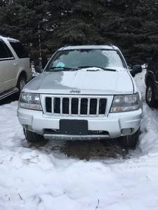 lot 15 image: 2004 Jeep Grand Cherokee