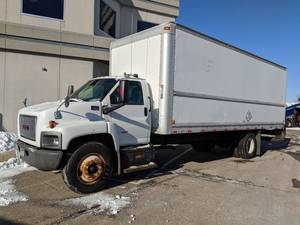 2007 GMC C7500 Conventional Cab & Chassis Delivery Truck with Cargo Lift