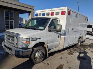 2012 Ford E-450 Super Duty Ambulance