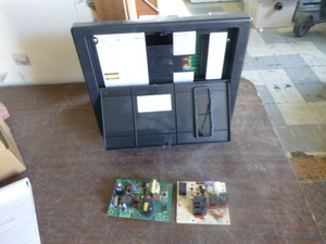 lot 14 image: RV Power Converter
