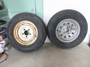 lot 57 image: 2 Tires
