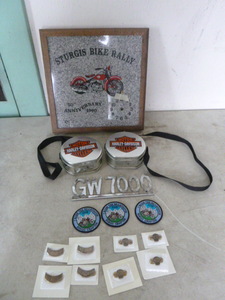 lot 65 image: Sturgis Bike Rally Clock, Harley-Davidson Tin Pouches and Pins