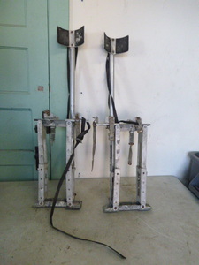 lot 81 image: Drywall Stilts