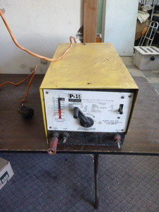 lot 88 image: P&H Arc Welder