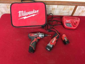 lot 159 image: Milwaukee Tool Kit