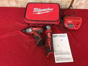 lot 160 image: Milwaukee Tool Kit