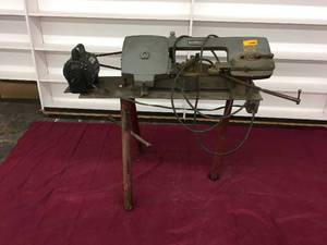 lot 199 image: Craftsman Model 10822920 Band Saw