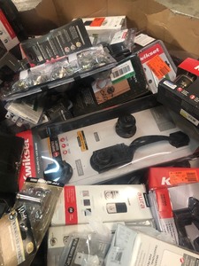 Gaylord Full of Door Hardware assorted styles and conditions, some in like new condition some missing pcs review pictures