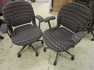 lot 505 image: HERMAN MILLER OFFICE CHAIRS