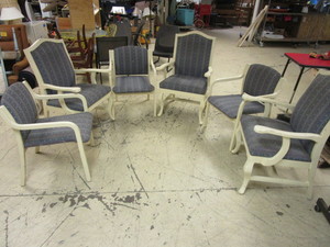 lot 515 image: SOLID WOOD UPHOLSTERED RECEPTION CHAIRS