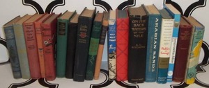 lot 27 image: Vintage Books
