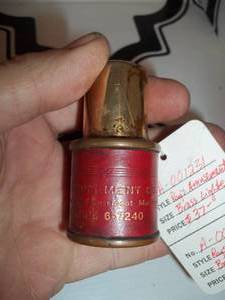 lot 52 image: Vintage Lighters and More