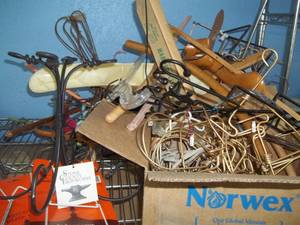 lot 55 image: Plate Holders, Hangers, and Display Holders