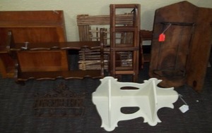 lot 137 image: Kitchen Racks and More