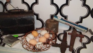 lot 140 image: Misc Vintage Lot