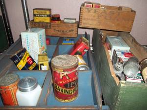 lot 150 image: Vintage Spice Canisters and More