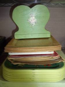lot 151 image: Vintage Trays