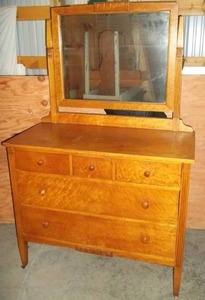 lot 2 image: Antique Dresser with Mirror