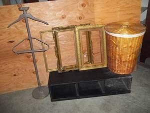lot 165 image: Valet Stand and More