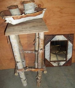 lot 171 image: Birchwood Decor
