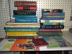 lot 182 image: Vintage Books