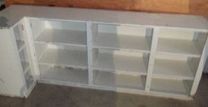lot 193 image: Wooden ShelfStorage Cubbies