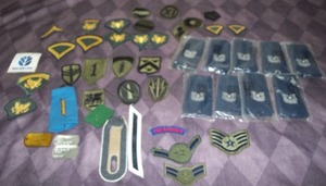 lot 233 image: Assorted Military Patches