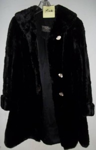lot 237 image: Fur Coat