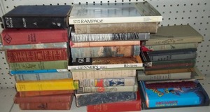 lot 221 image: Vintage Books