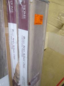 lot 236 image: 2 Cases of Home Decorators 8MM Viny...