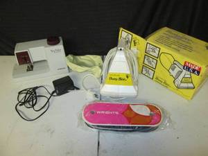 lot 21 image: Busy Bee vacuum, vintage sewing mac...
