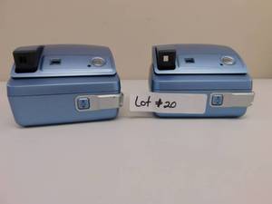 lot 20 image: 2 Polaroid One600 Instant Cameras