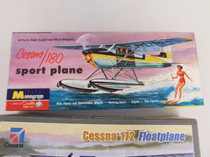 lot 34 image: 2 - Collectible Cessna Model Airplanes