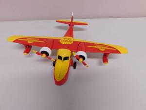 lot 52 image: Aeroshell Collectible Airplane