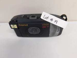 lot 19 image: Polaroid Vision Date 