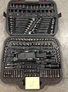 lot 6 image: Husky Mechanics Tool Set (185-Piece)  in good condition