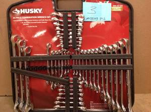 lot 3 image: Husky Combination Wrench Set (44-Piece) MISSING PCS