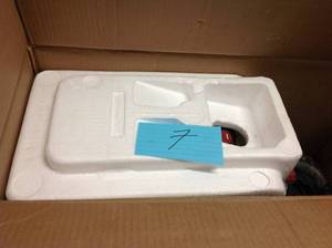 lot 7 image: Husky 8G 150 PSI Hotdog Air Compressor in good condition