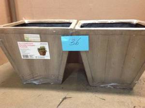 lot 36 image: 16 in. Square Composite Tapered Faux Wood Planter in White Washed Wood finish in good condition